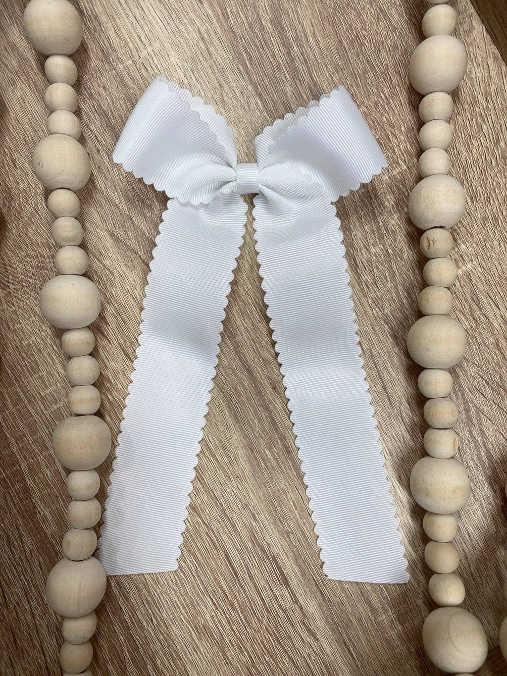 Scalloped Long Tail Bow with Alligator Clip