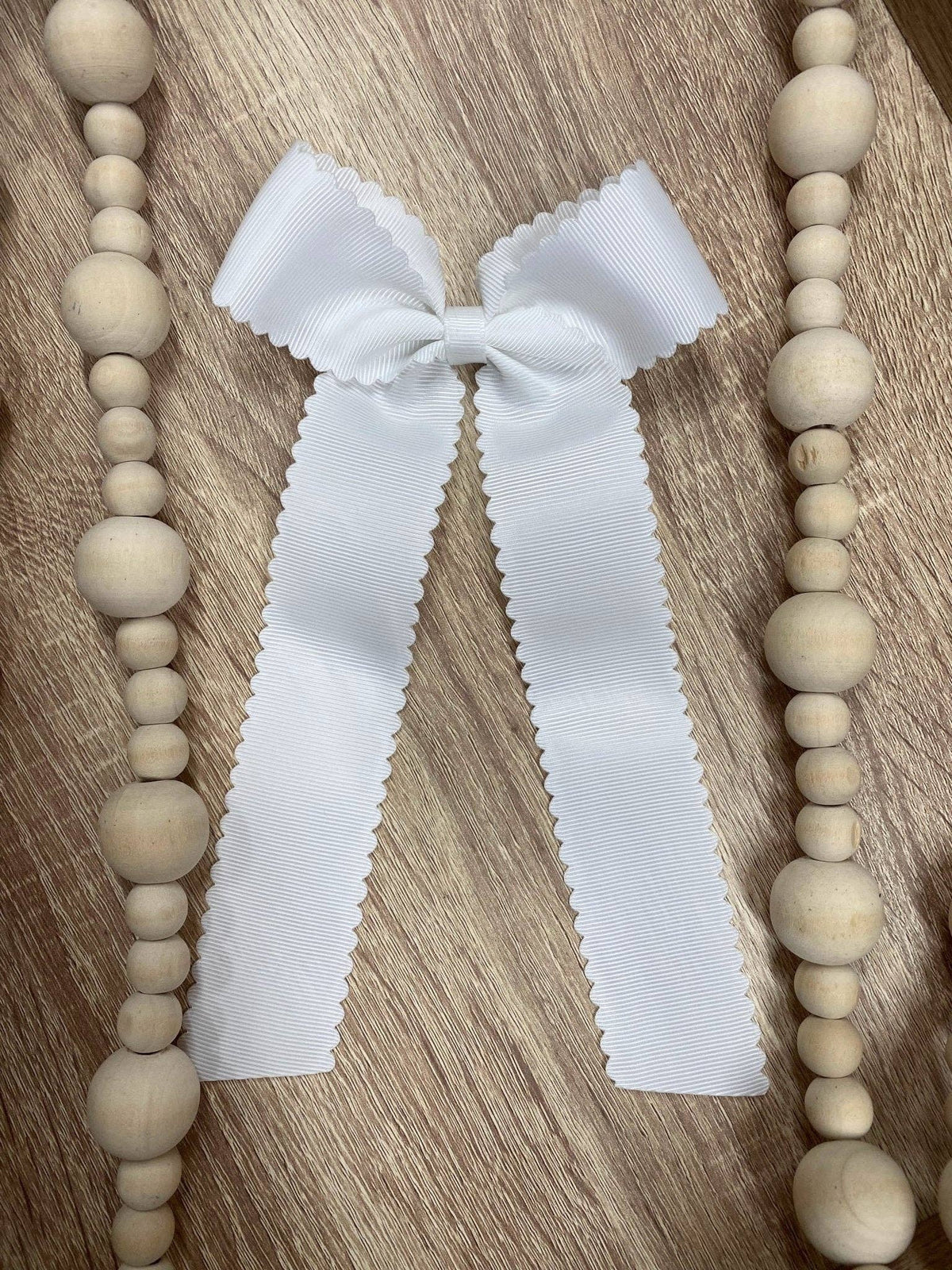Scalloped Long Tail Bow with Alligator Clip