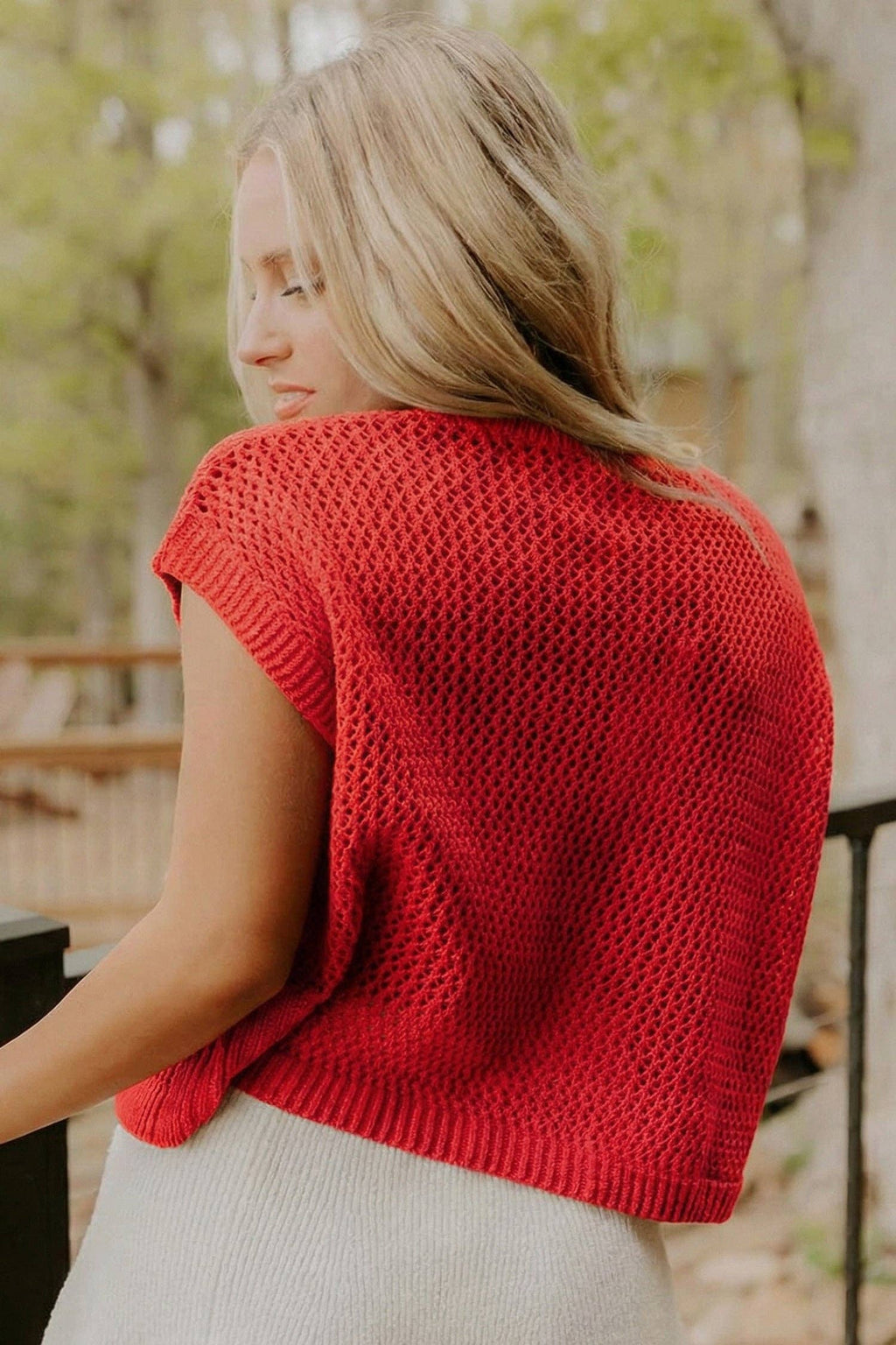 Sky Blue Flag Graphic Short Sleeve Sweater Top: Fiery Red / 100%Acrylic / S