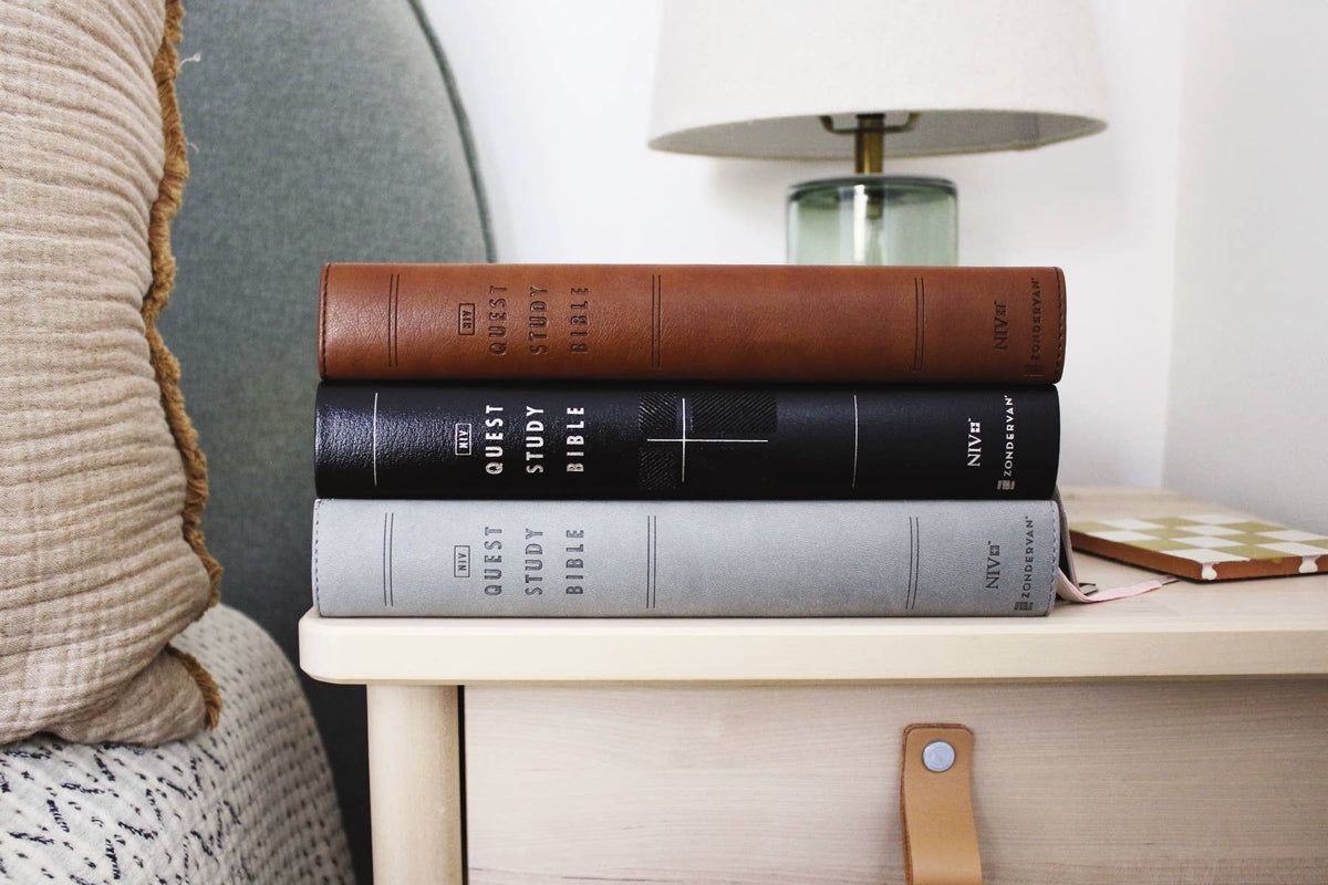 NIV Quest Study Bible, Large Print, Leathersoft Brown