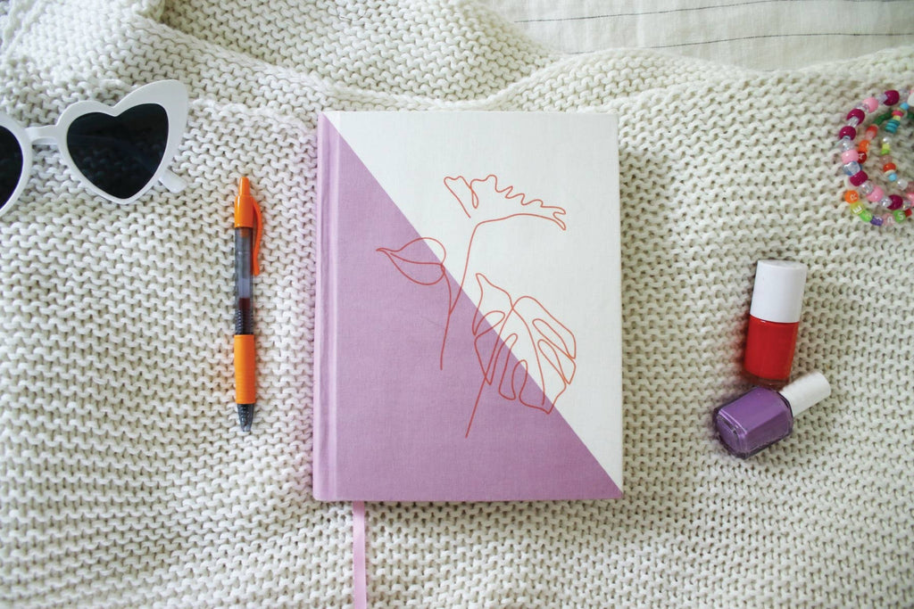 NIV Journal the Word Bible for Teen Girls Lavender/White