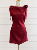 Shoulder bow beauty, dress, maroon