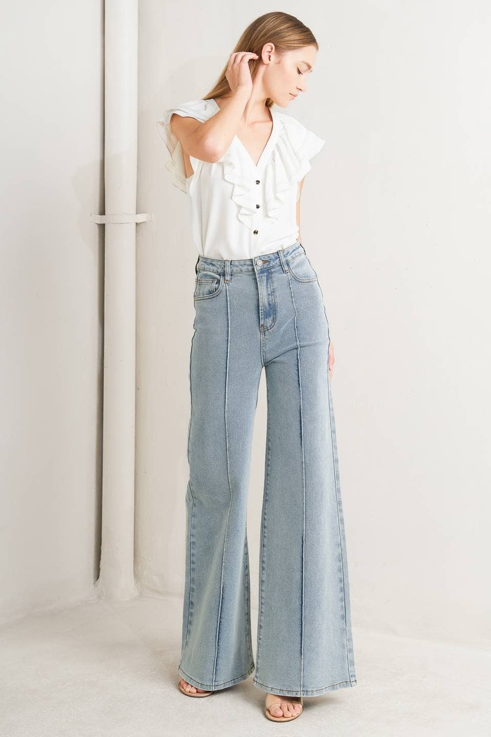 Washed denim Jean