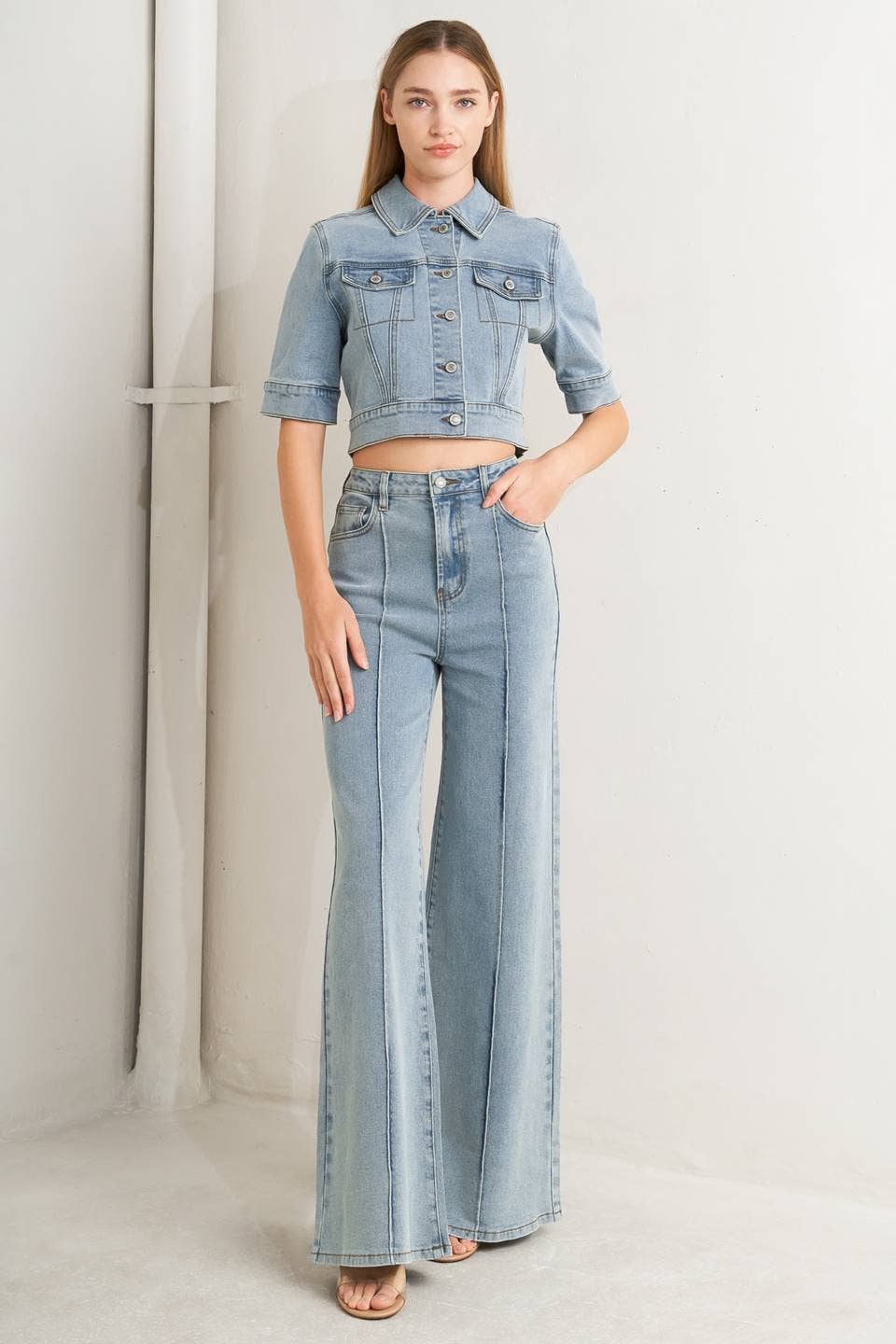 Washed denim Jean