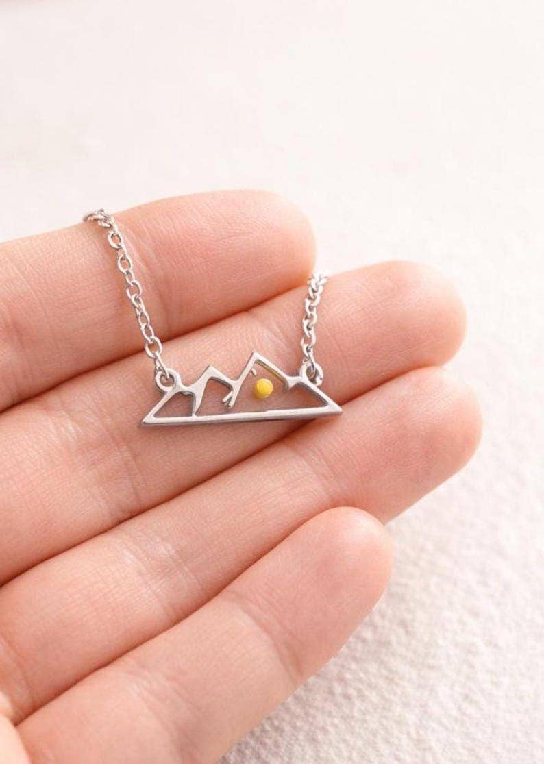 Class of 2026 Graduation Necklace, Mountain Mustard Seed Necklace Gift for Graduate, Faith Based Senior 2026 Gift, High School College Grad